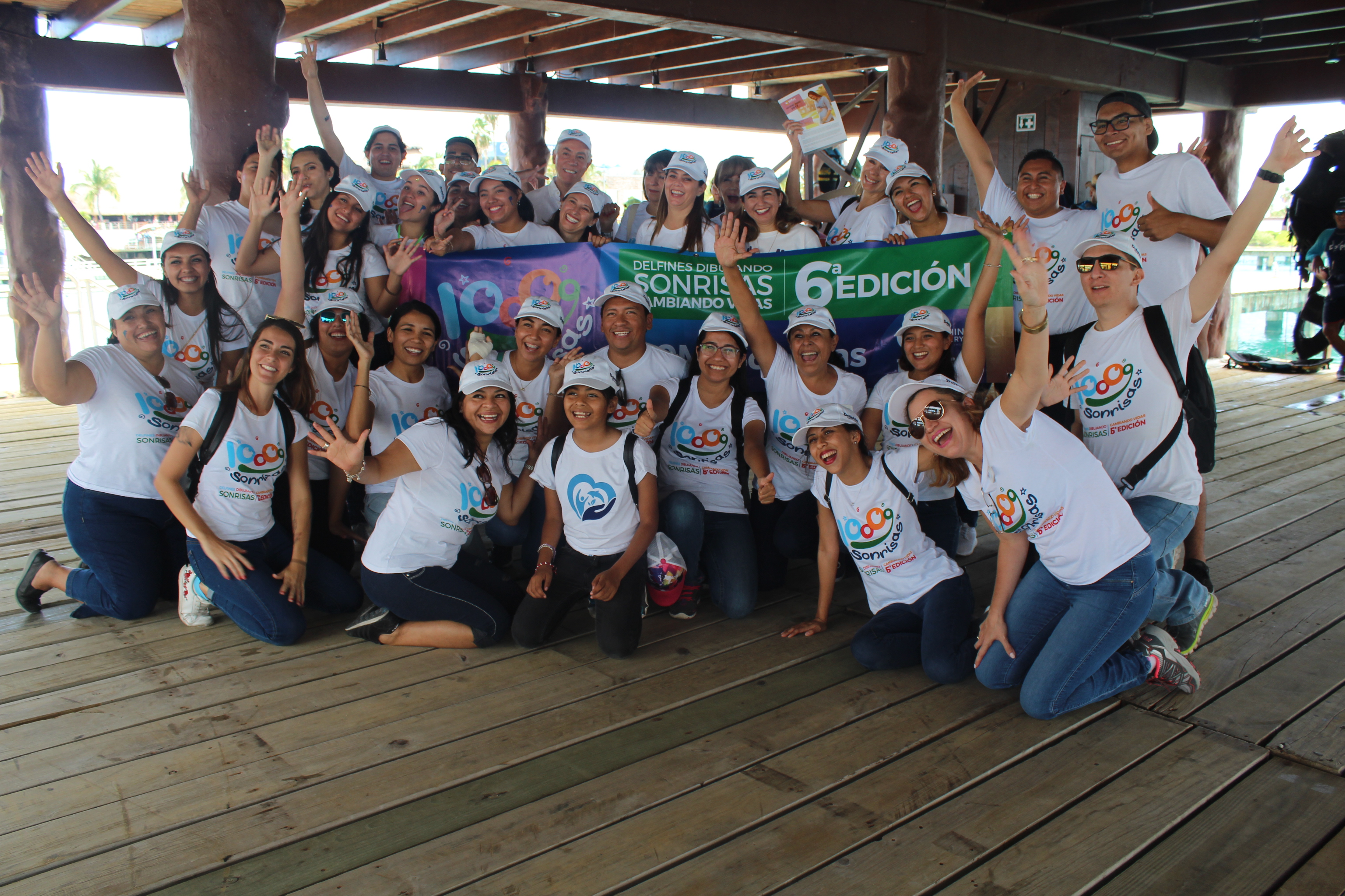 FUNDACI�N DOLPHIN DISCOVERY SIGNED AN AGREEMENT WITH BENEFITED ASSOCIATIONS