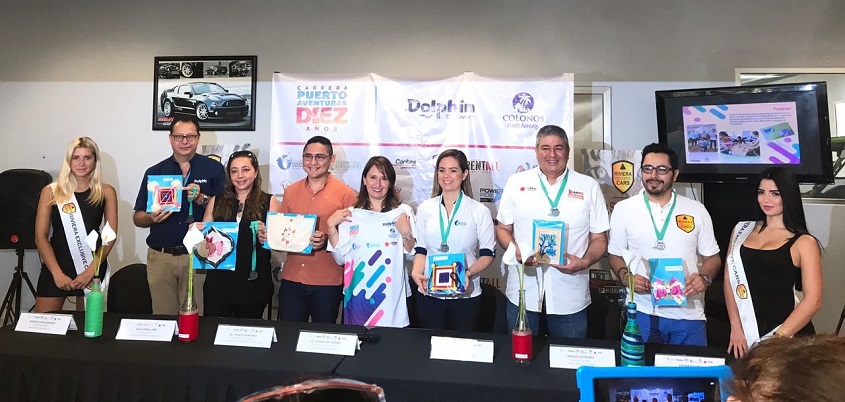 THE 10th RACE DOLPHIN PUERTO AVENTURAS